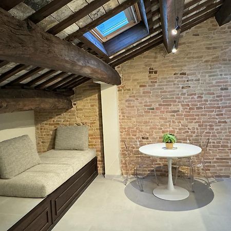 Noua Luxury Studio Apartments ราเวนนา ภายนอก รูปภาพ