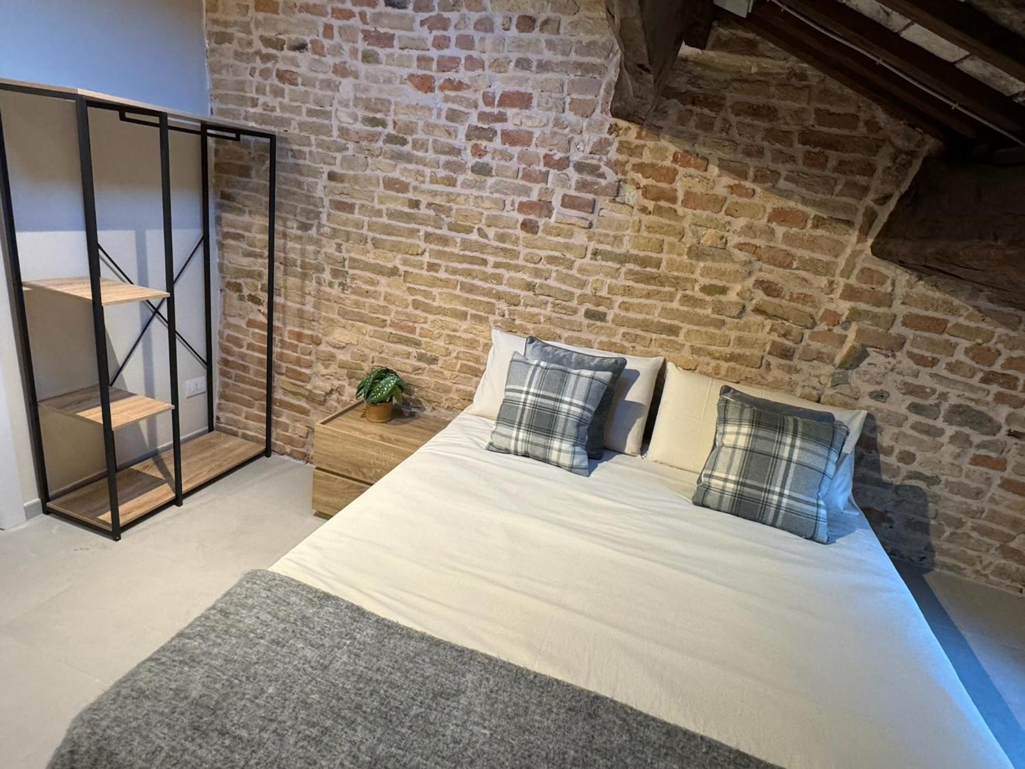 Noua Luxury Studio Apartments ราเวนนา ภายนอก รูปภาพ