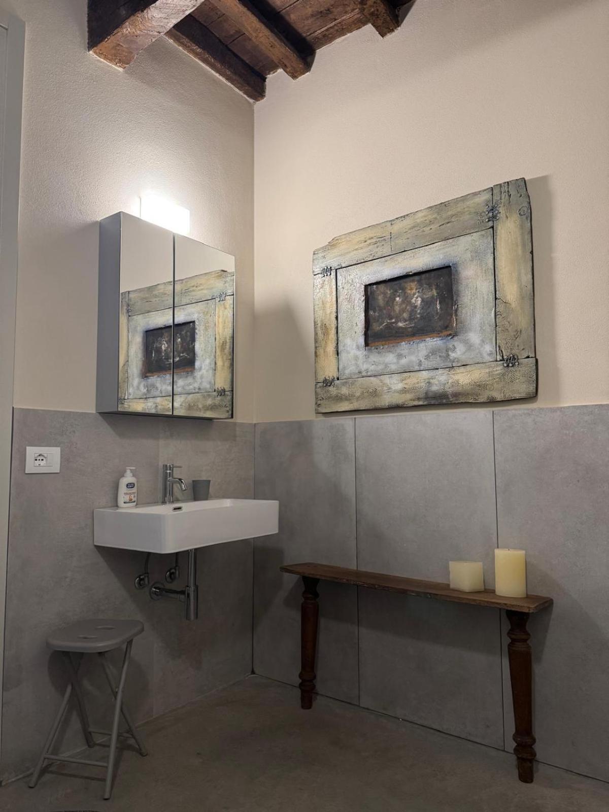 Noua Luxury Studio Apartments ราเวนนา ภายนอก รูปภาพ