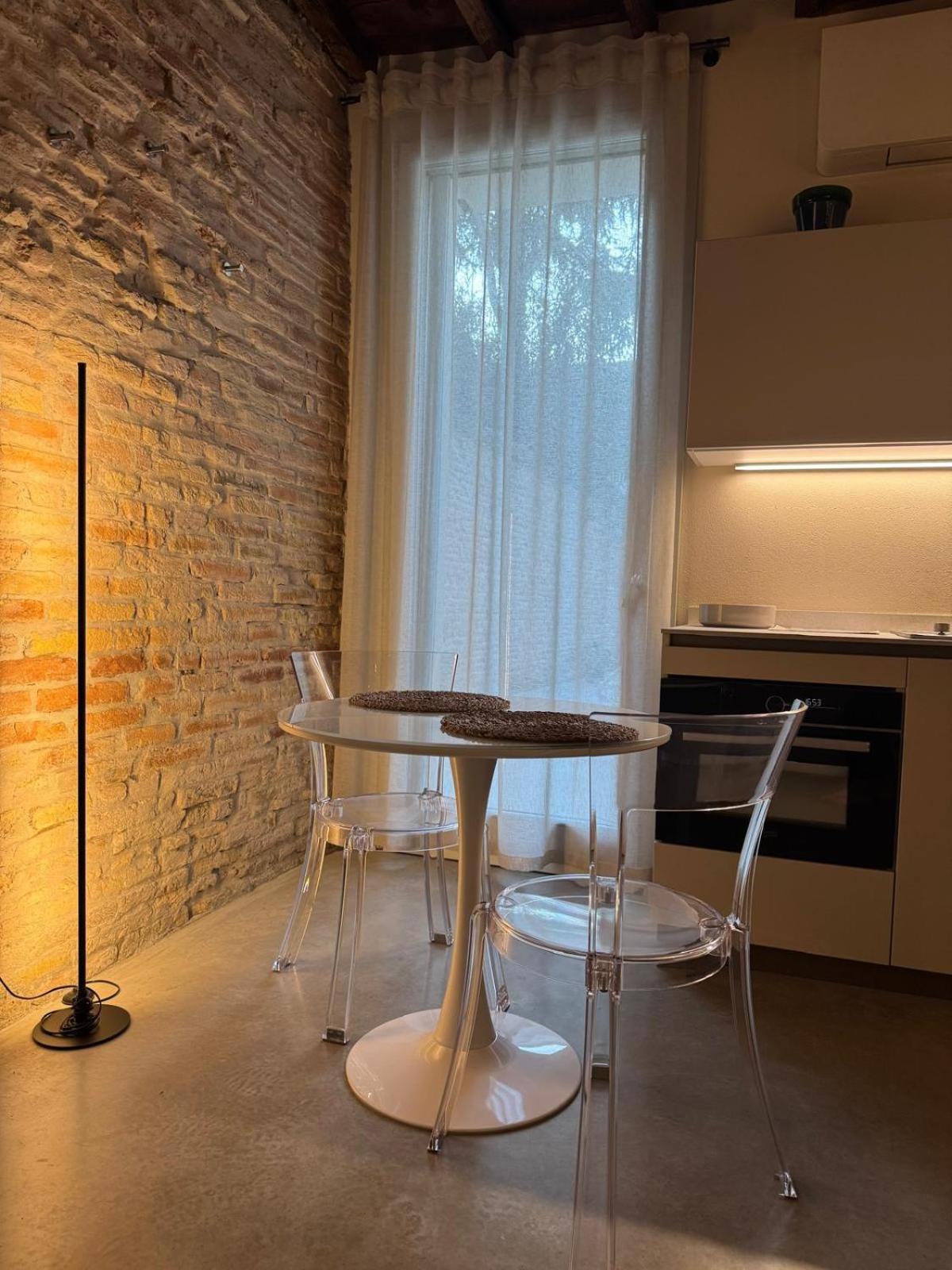 Noua Luxury Studio Apartments ราเวนนา ภายนอก รูปภาพ